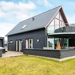 5 Star Holiday Home In Romo Holiday home *