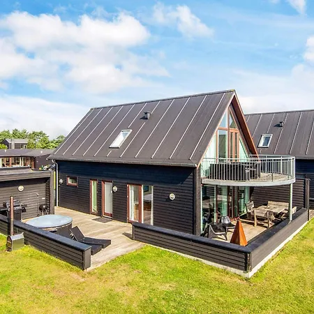 Tatil Evi Exclusive Golf View Retreat